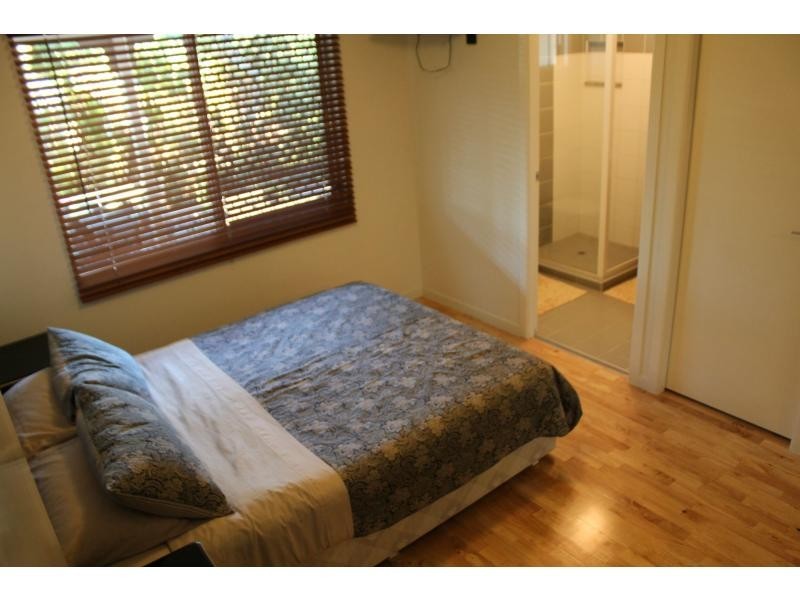 13 Kummara Road, Edens Landing QLD 4207