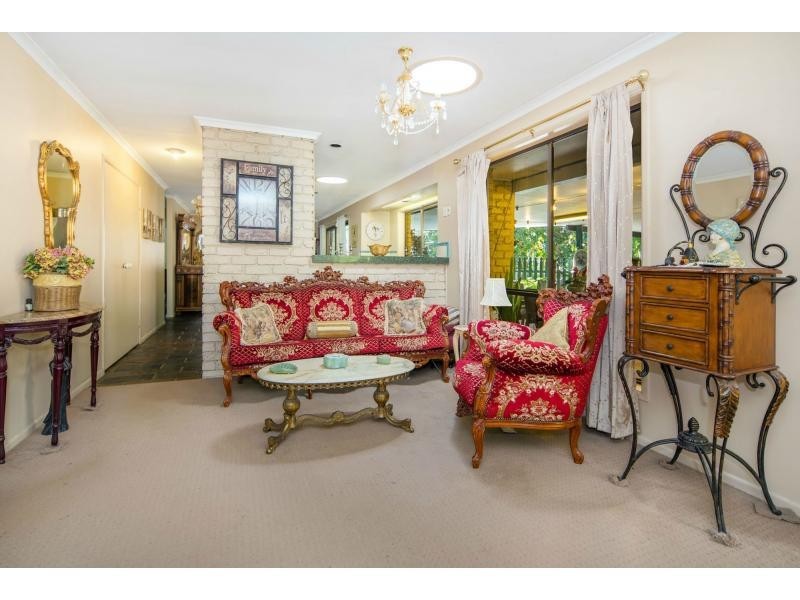 3 Shetland Place, Mudgeeraba QLD 4213