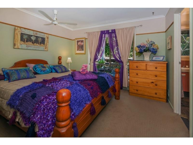 3 Shetland Place, Mudgeeraba QLD 4213