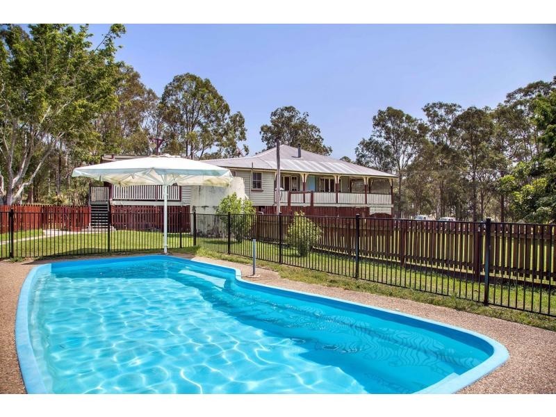 37 Johnstone Road, Stapylton QLD 4207