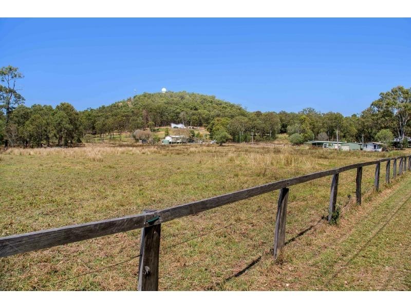 37 Johnstone Road, Stapylton QLD 4207