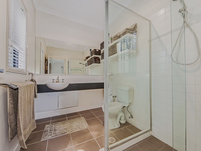 18 Emmaville Crescent, Ormeau QLD 4208