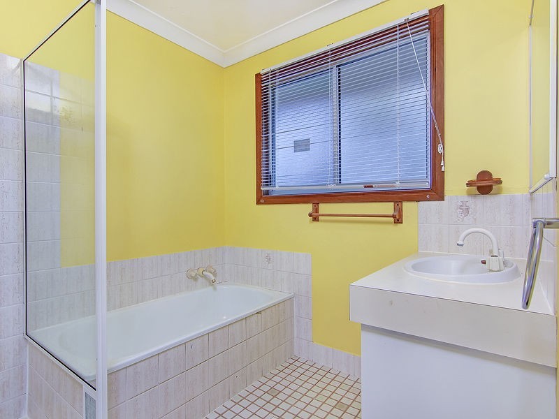 2 Diddams Street, Loganholme QLD 4129