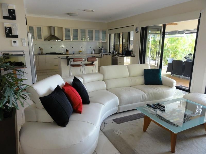 37 Lee-anne Crescent, Helensvale QLD 4212