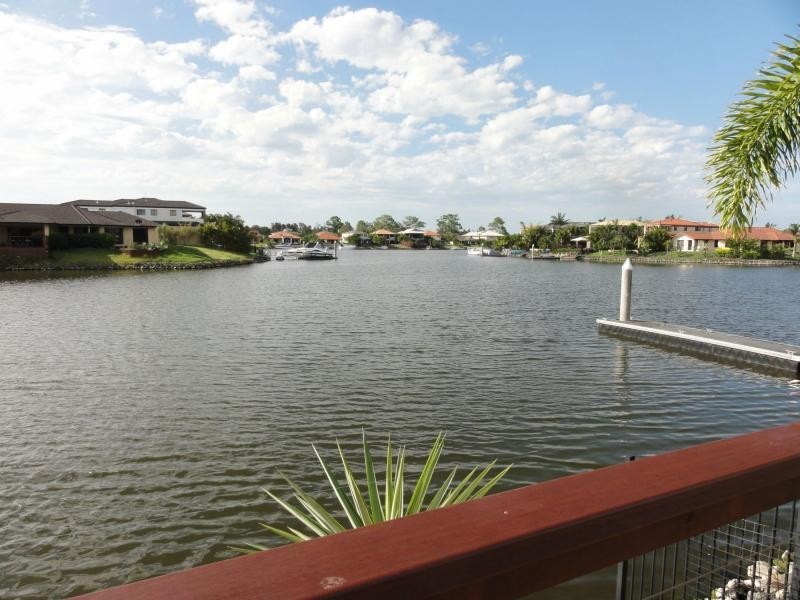 37 Lee-anne Crescent, Helensvale QLD 4212