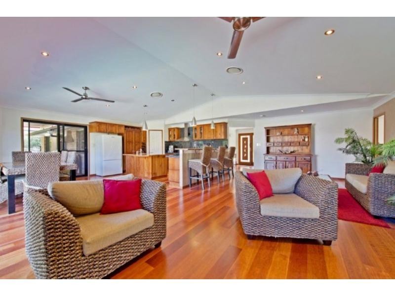 42-44 Enkleman Road, Yatala QLD 4207