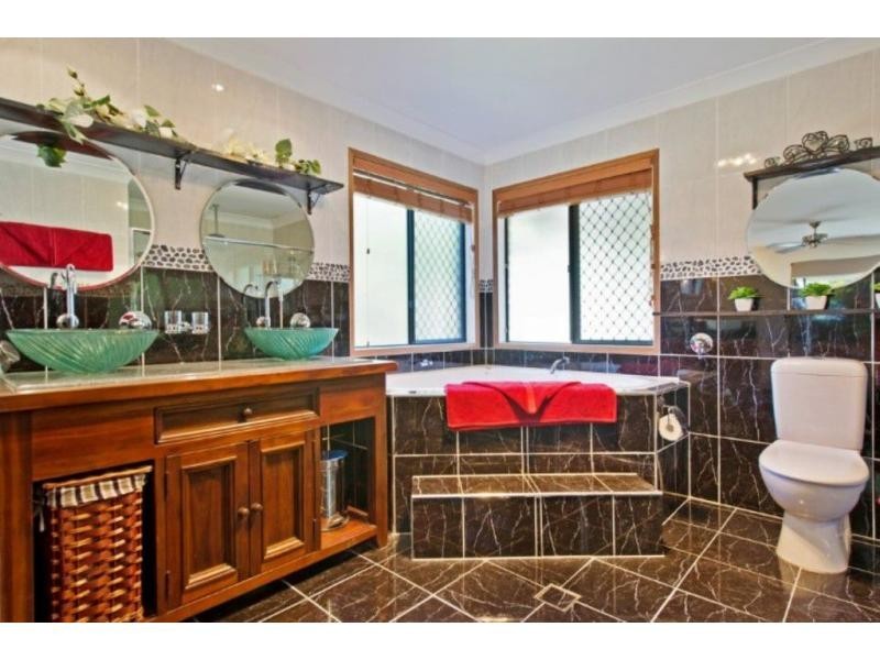 42-44 Enkleman Road, Yatala QLD 4207