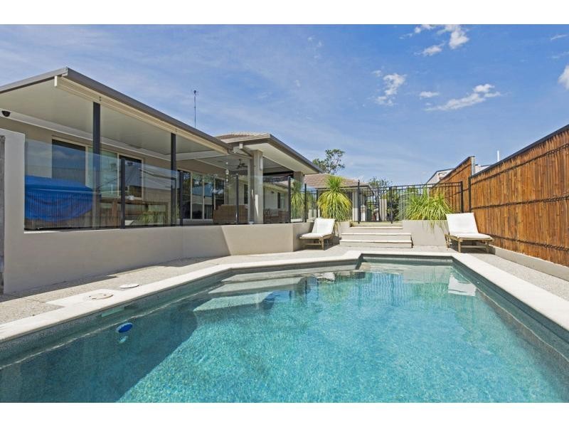 4 Oceanblue Rise, Upper Coomera QLD 4209