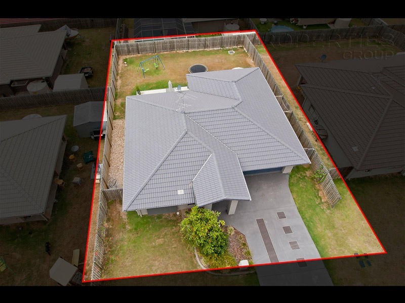 4 Vista Circuit, Bahrs Scrub QLD 4207