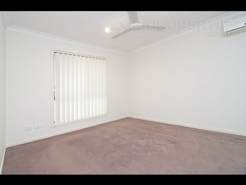 4 Vista Circuit, Bahrs Scrub QLD 4207