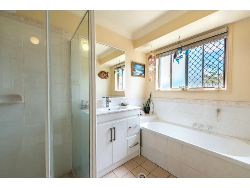 4 Carabeen Court, Ormeau QLD 4208