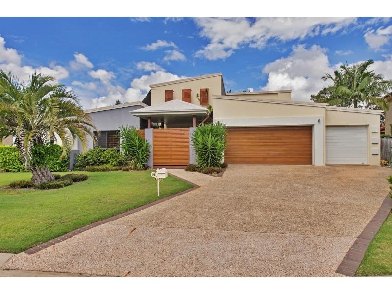 26 Riverside Terrace, Windaroo QLD 4207