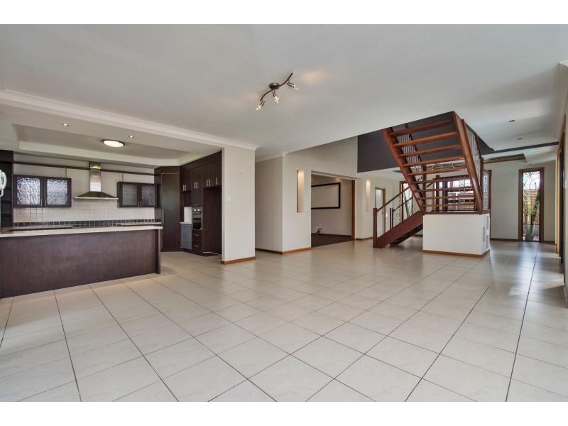 26 Riverside Terrace, Windaroo QLD 4207