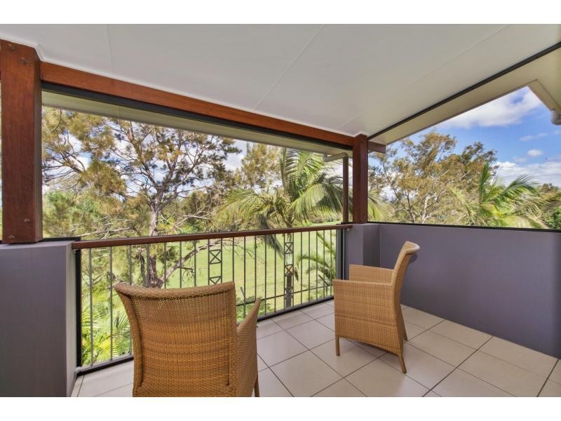 26 Riverside Terrace, Windaroo QLD 4207