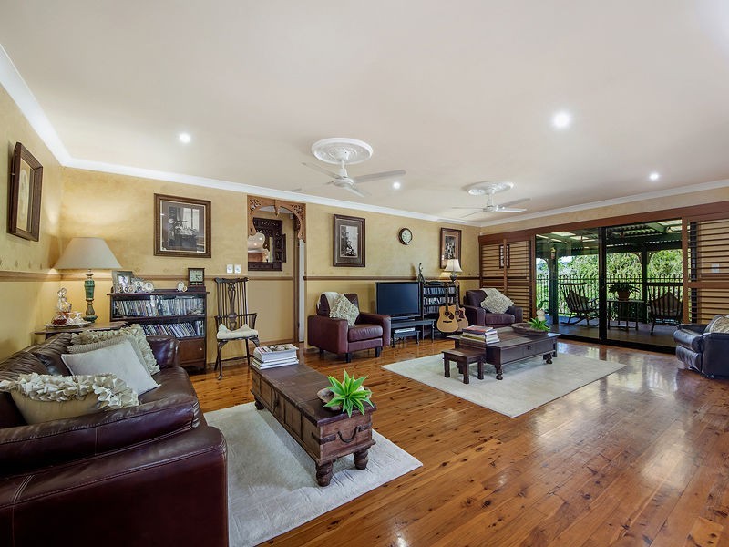 1 Caplick Outlook, Ormeau QLD 4208
