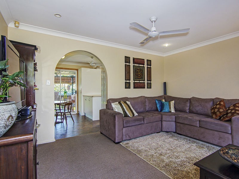 10 Pheasant Avenue, Beenleigh QLD 4207