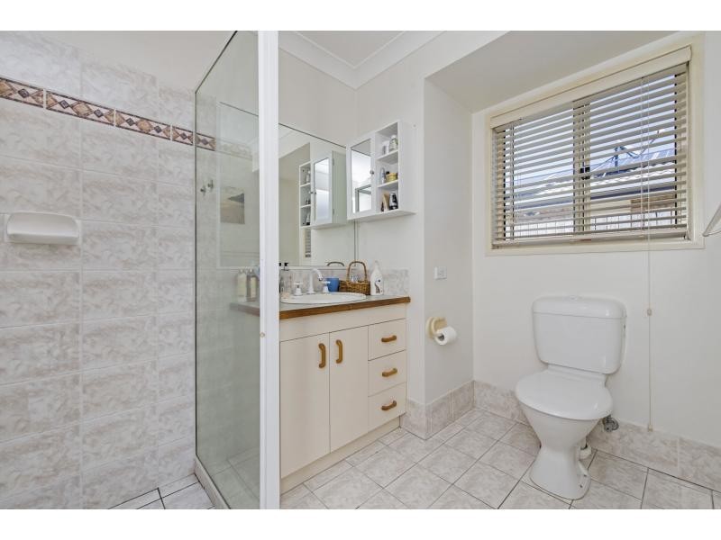 9 Gawain Drive, Ormeau QLD 4208