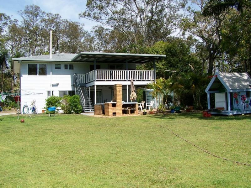 132 Marlowe Road, Alberton QLD 4207