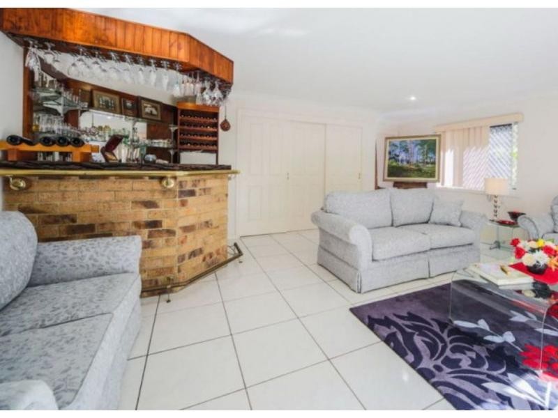 24 Taperoo Court, Yatala QLD 4207