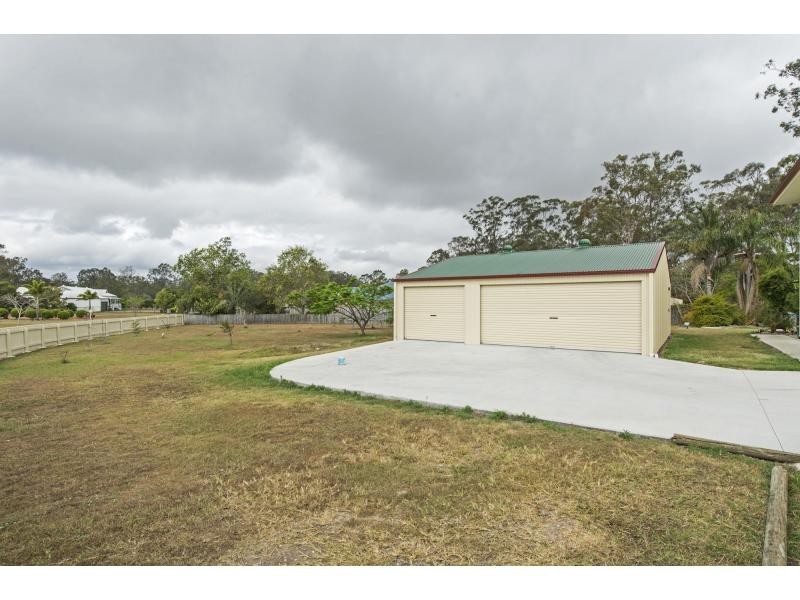 1 Kristy Court, Yatala QLD 4207