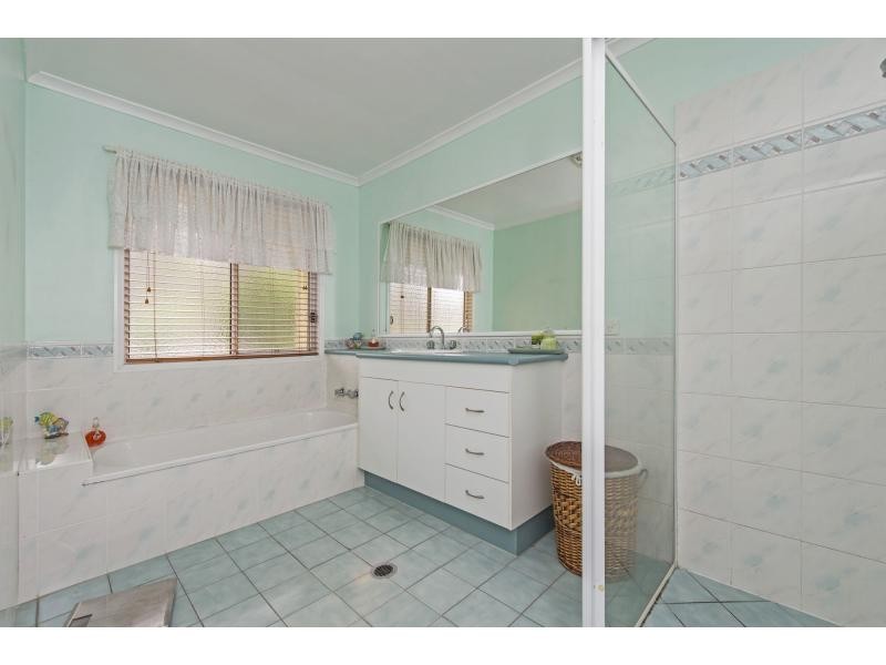 1 Kristy Court, Yatala QLD 4207