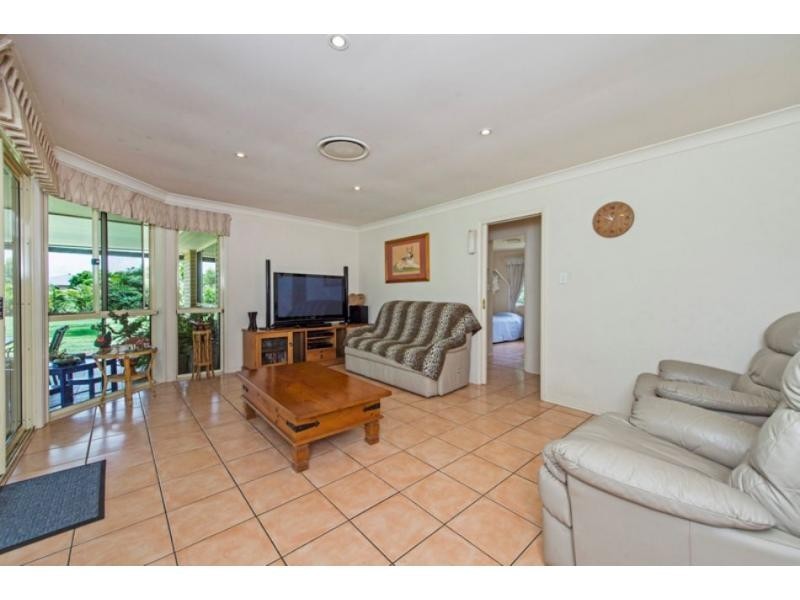 6-8 Kristy Court, Yatala QLD 4207