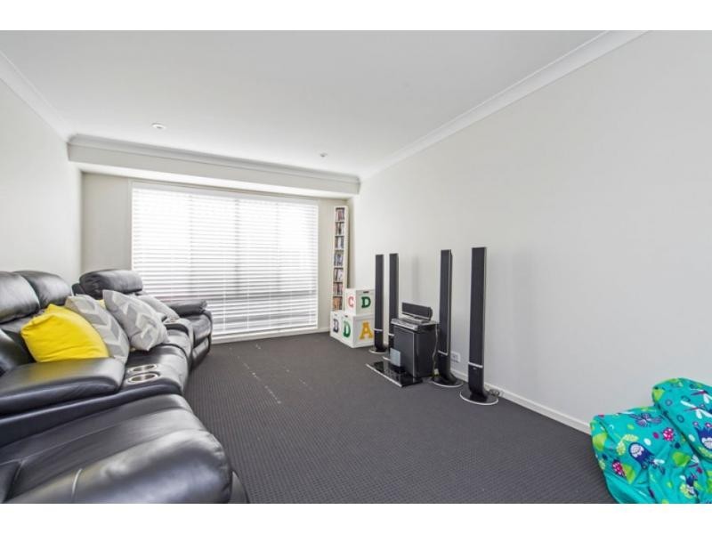 34 River Run Circuit, Ormeau Hills QLD 4208