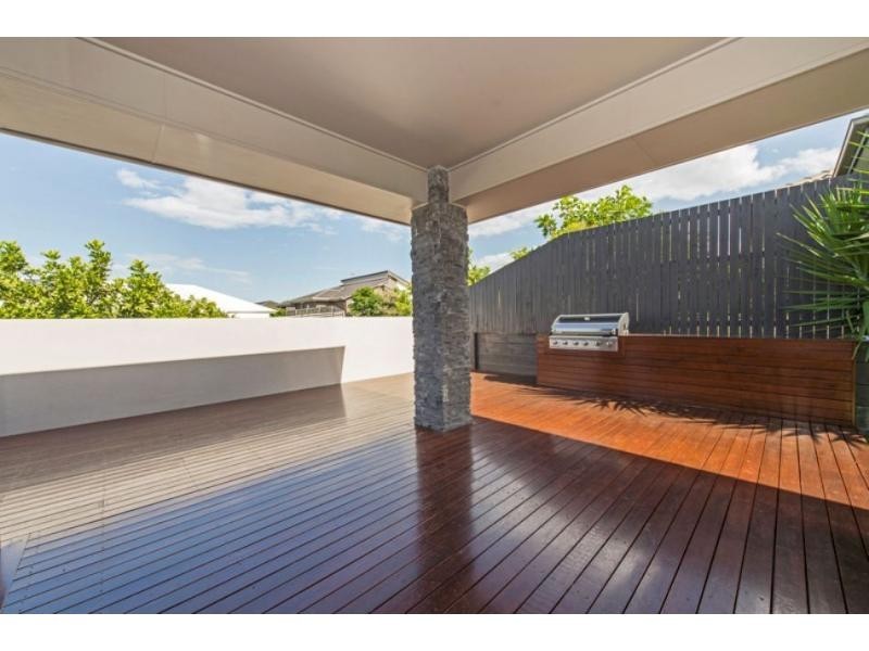 34 River Run Circuit, Ormeau Hills QLD 4208