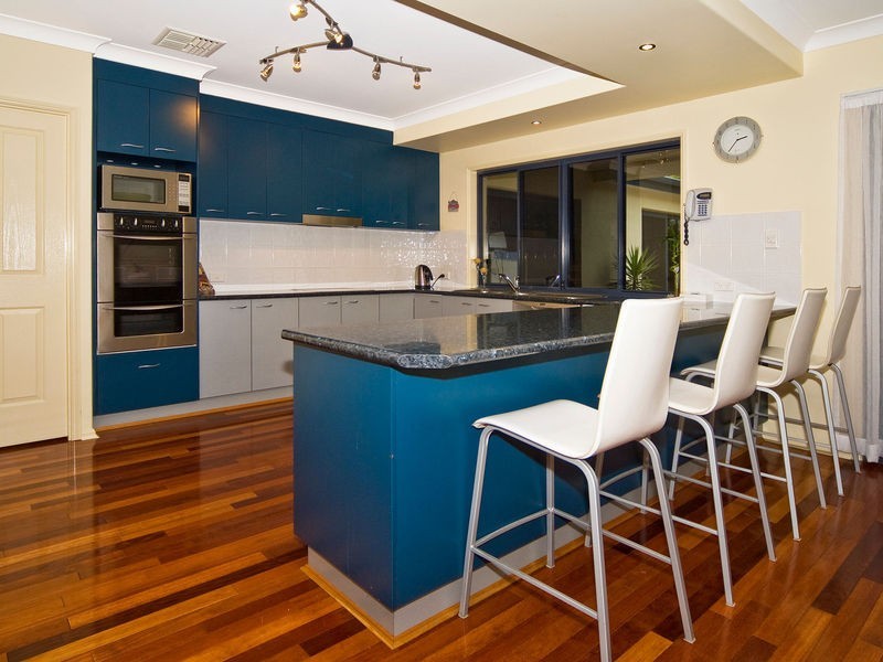 38 Riverside Terrace, Windaroo QLD 4207
