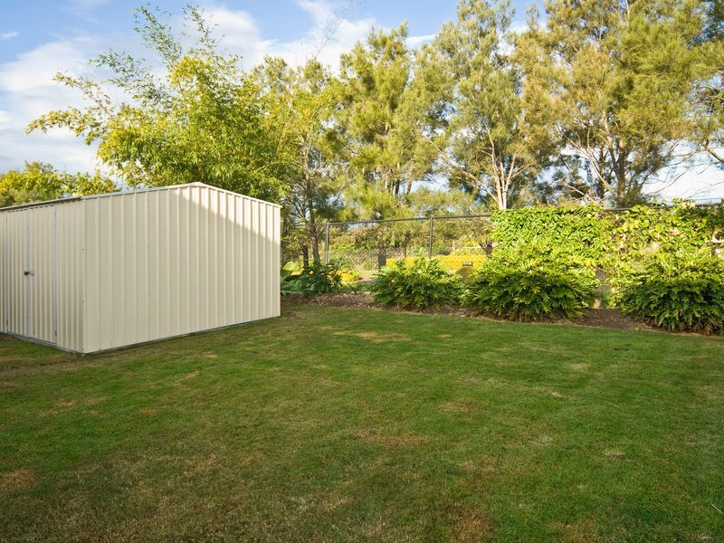 38 Riverside Terrace, Windaroo QLD 4207