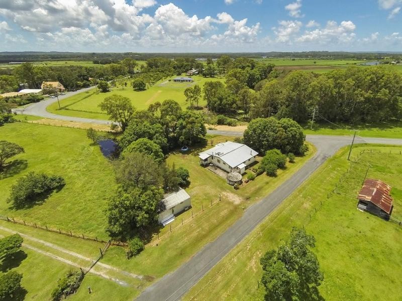 6 Marlowe Road, Alberton QLD 4207