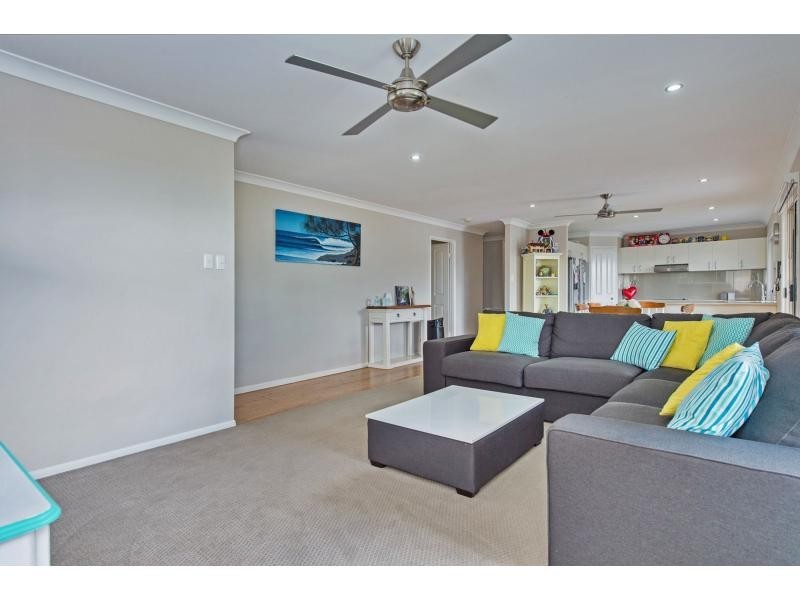12 Schablon Close, Ormeau Hills QLD 4208