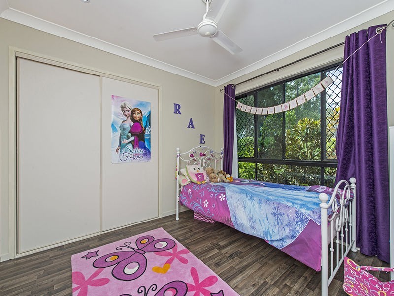 12 Emmaville Crescent, Ormeau QLD 4208