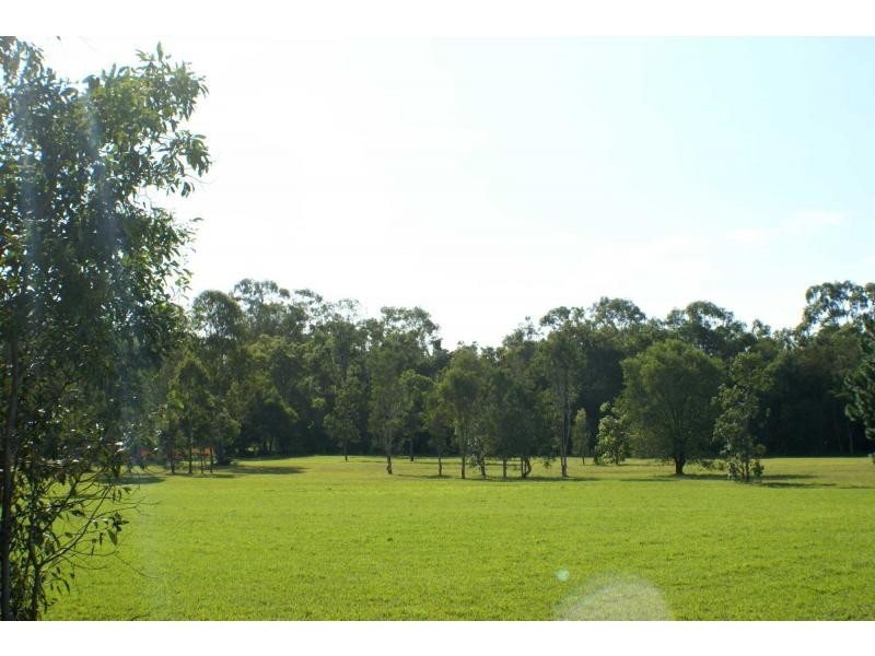 North Lakes QLD 4509