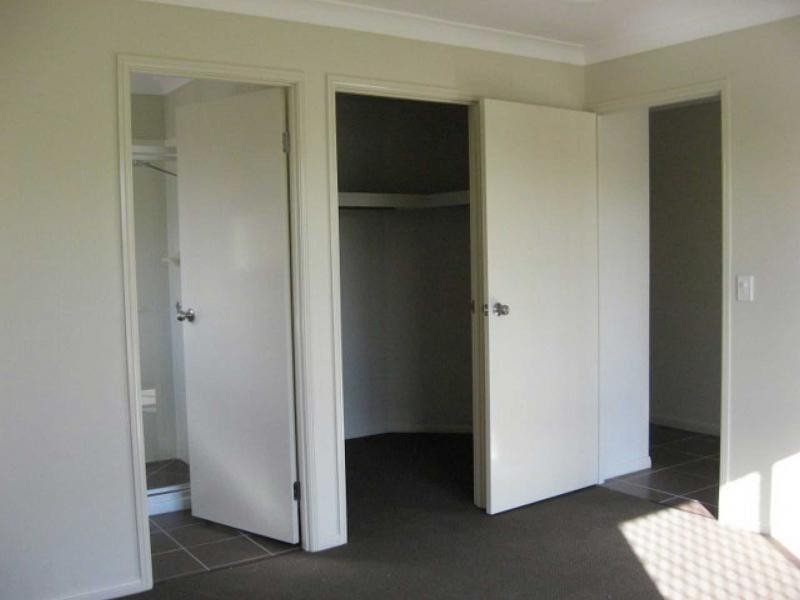Rothwell QLD 4022
