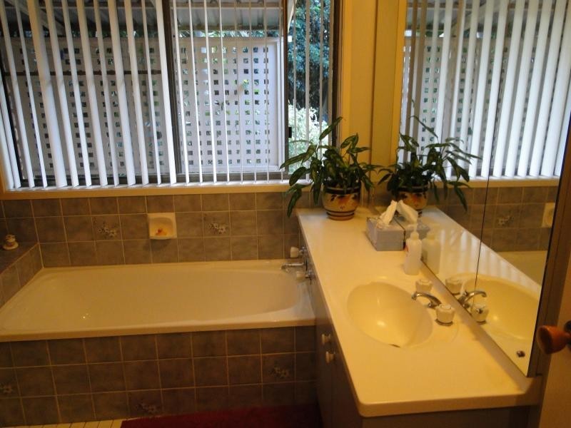 20 Forestville Road, Petrie QLD 4502