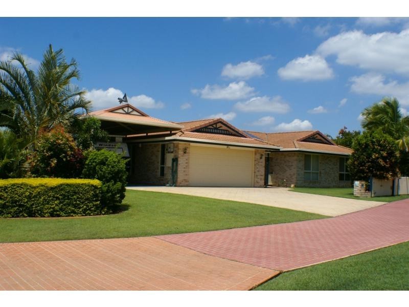 22 Pedwell Place East, Birkdale QLD 4159