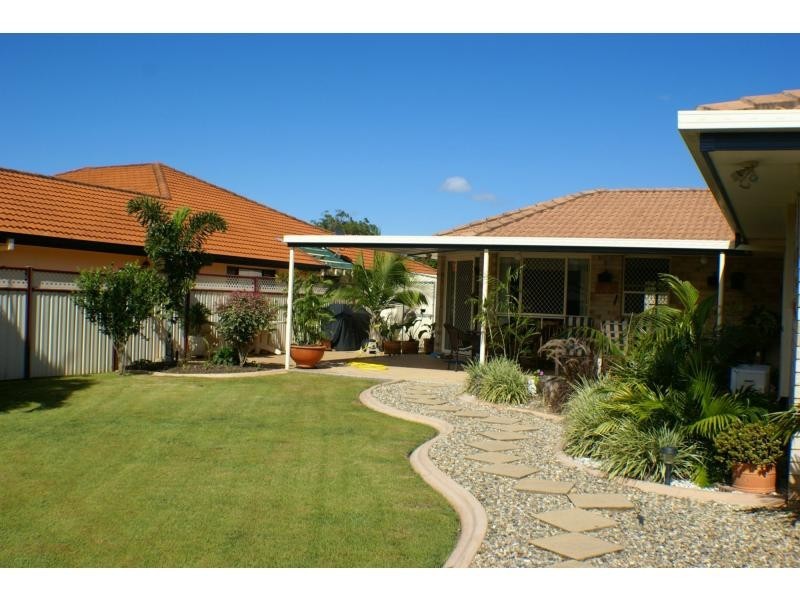 22 Pedwell Place East, Birkdale QLD 4159