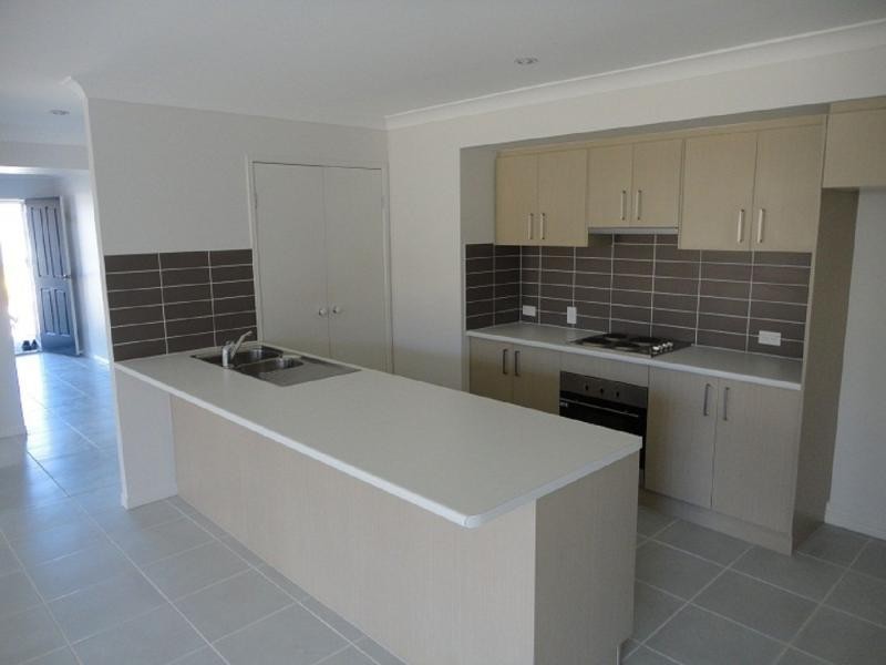 North Lakes QLD 4509