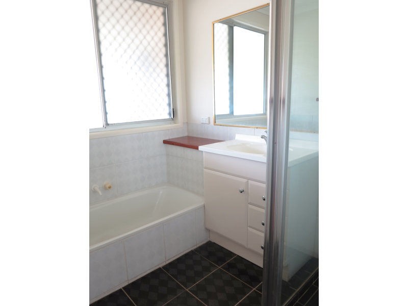 25 Acland Drive, Strathpine QLD 4500