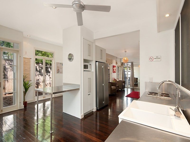 Caroline Springs VIC 3023