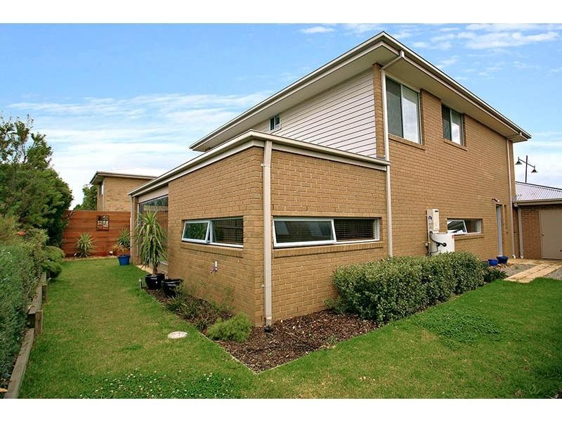 3 Sierra Boulevard, Cranbourne North VIC 3977