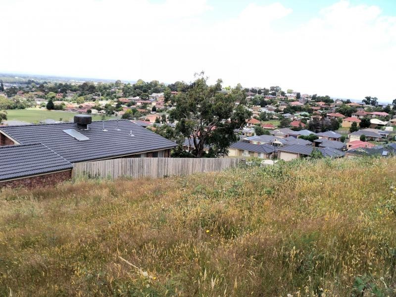 9 Johnsons Place, Pakenham VIC 3810