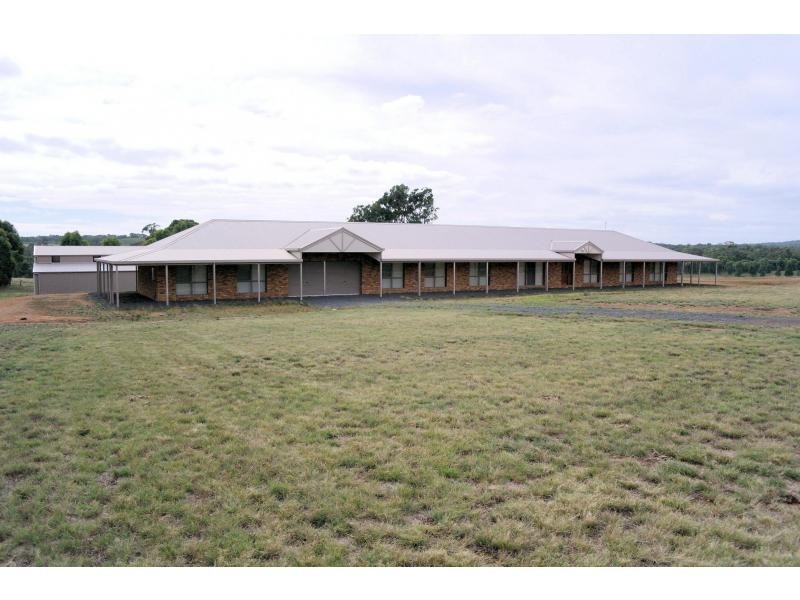 31 Field Road, Heathcote VIC 3523