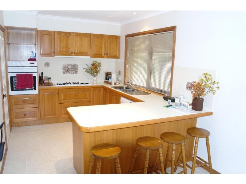31 Field Road, Heathcote VIC 3523