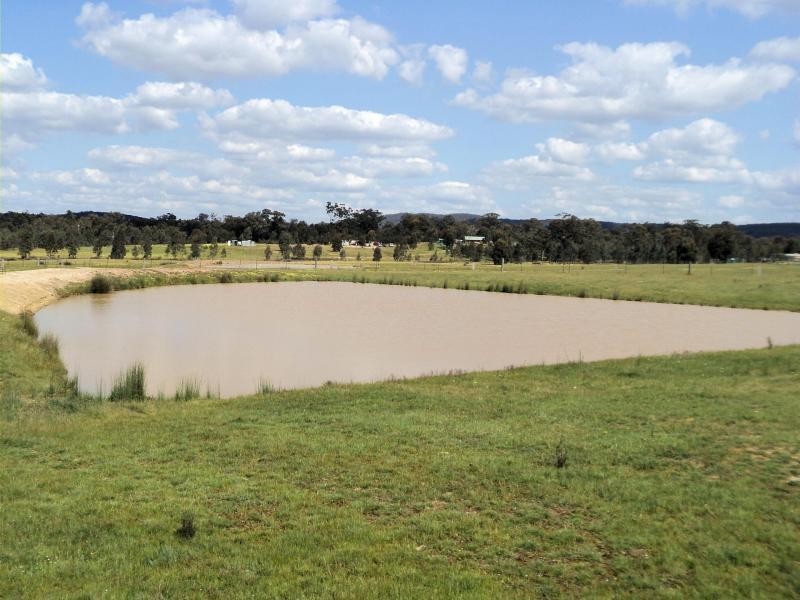 31 Field Road, Heathcote VIC 3523