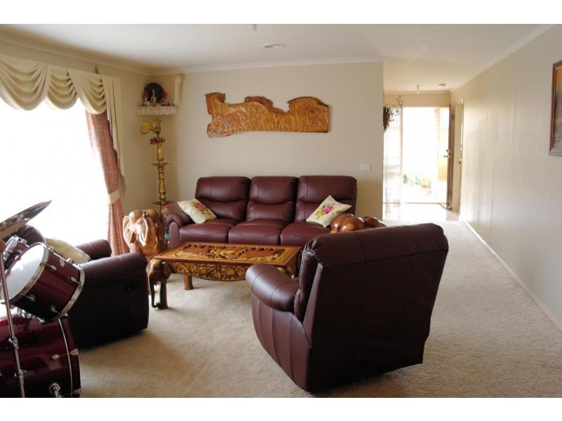 45 Bounty Way, Berwick VIC 3806