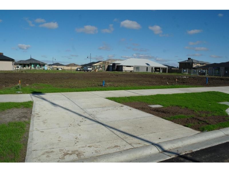 Lot 1224 Chantenay Parade, Cranbourne North VIC 3977