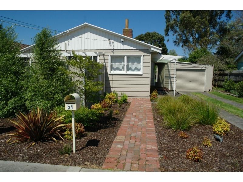 54 Normanby Street, Cranbourne VIC 3977