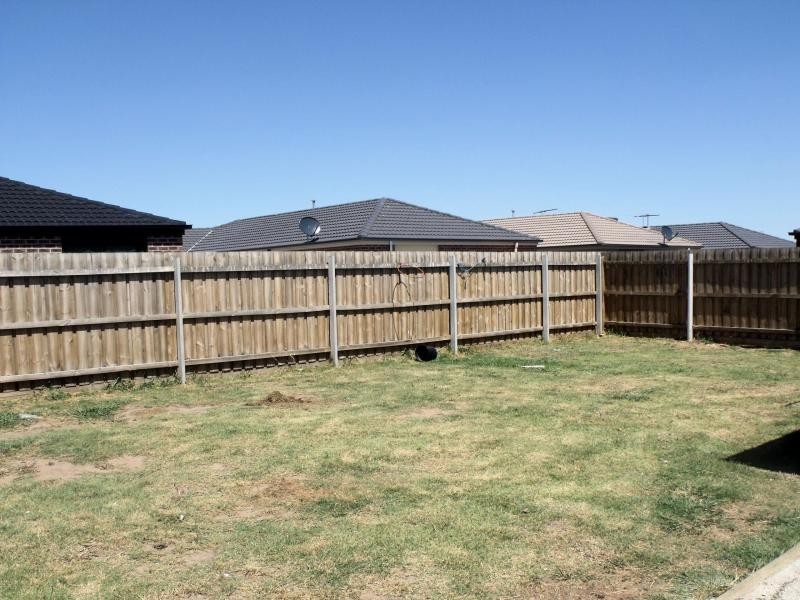 Cranbourne West VIC 3977